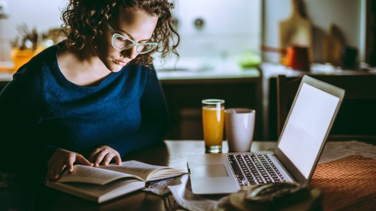 why is my internet slow at night hero 1013077430